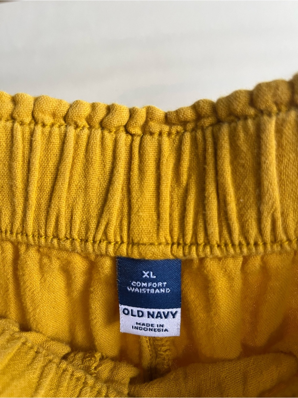 Old Navy Gauze Shorts Comfort Waistband Mustard Yellow Pockets! EUC Summer - Picture 5 of 6